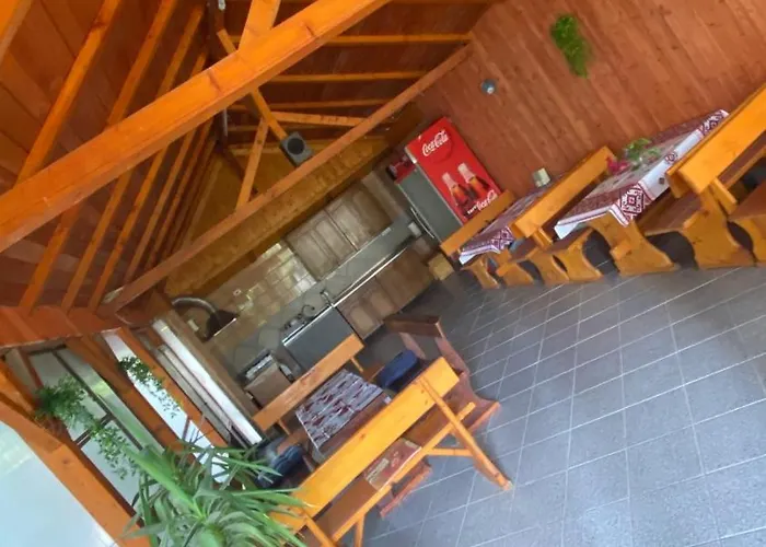 Casa Deniz Două Mai